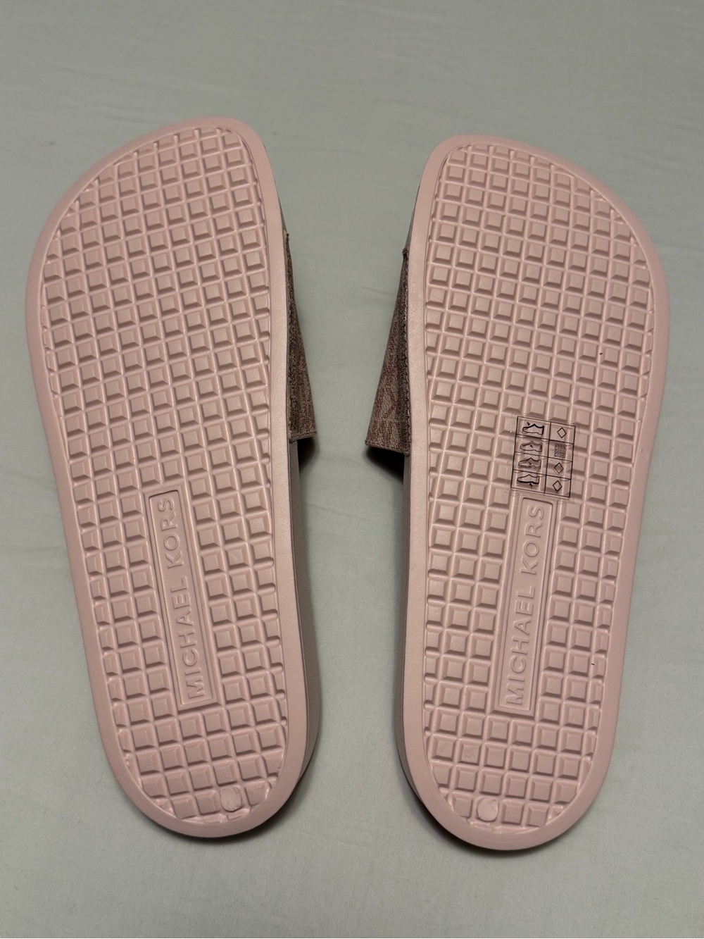 Michael Kors Blush Pink Logo Slide Sandals - Picture 3 of 4